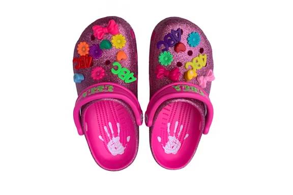 crocs classic clog lefthand la – Crocs Clogs Collection for All-Day Comfort