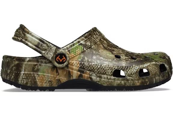 crocs classic clog realtree apx camo – Crocs Clogs Collection for All-Day Comfort