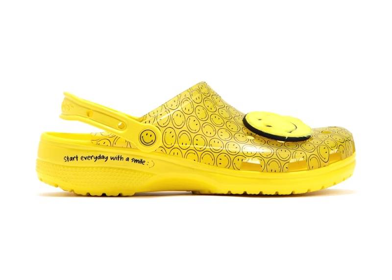 crocs classic clog translucent smiley – Crocs Clogs Collection for All-Day Comfort