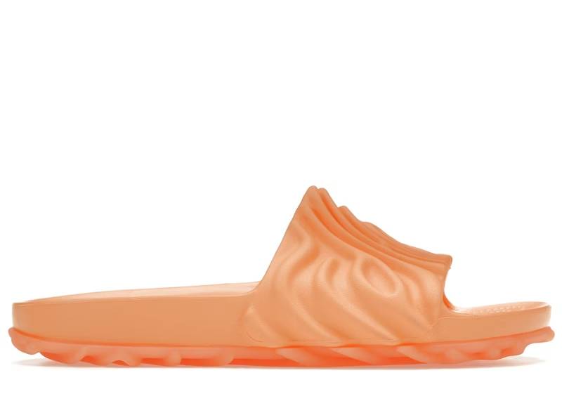 crocs pollex slide by salehe bembury citrus milk – Crocs Clogs Collection for All-Day Comfort